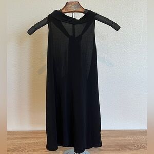 Banana Republic Black Sleeveless Top - MEDIUM